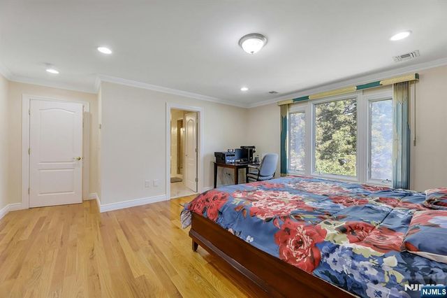 627 Concord Street, New Milford, NJ 07646