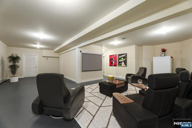 627 Concord Street, New Milford, NJ 07646