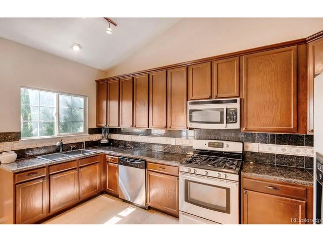 9694 Silverberry Cir, Highlands Ranch, CO 80129