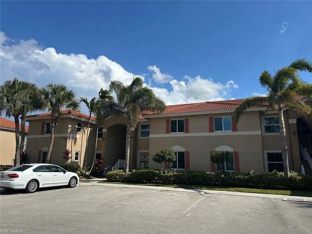 6820 Huntington Lakes CIR 201, Naples, FL 34119