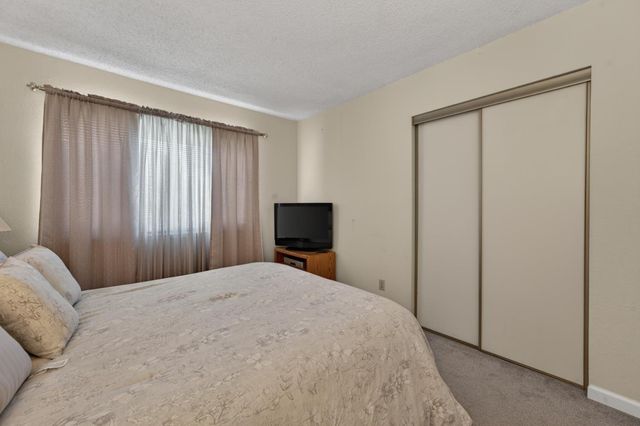 2341 Rudat Cir, Rancho Cordova, CA 95670