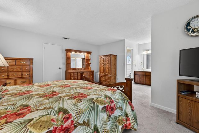2341 Rudat Cir, Rancho Cordova, CA 95670