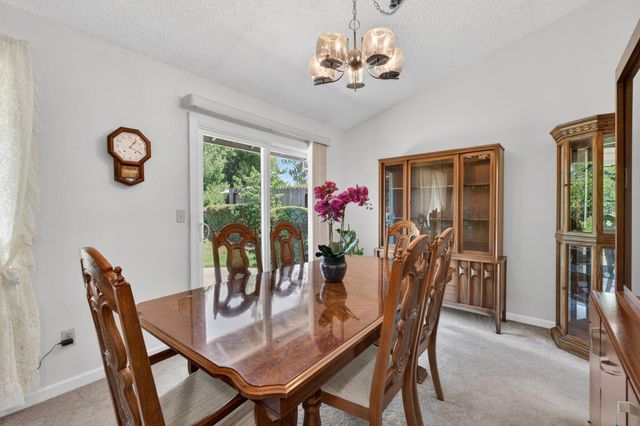 2341 Rudat Cir, Rancho Cordova, CA 95670