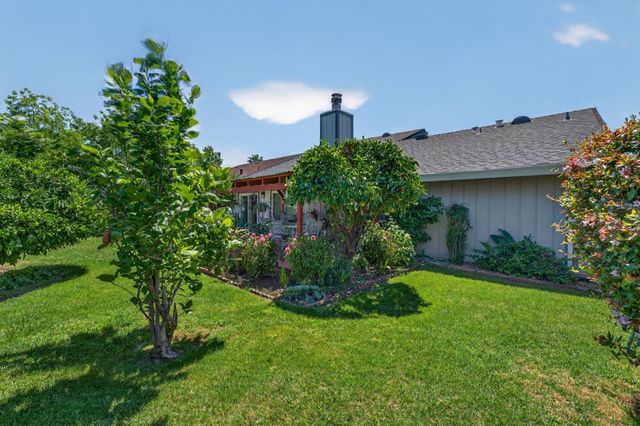 2341 Rudat Cir, Rancho Cordova, CA 95670