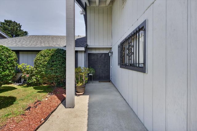 2341 Rudat Cir, Rancho Cordova, CA 95670