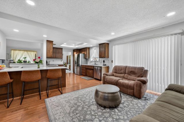 2341 Rudat Cir, Rancho Cordova, CA 95670