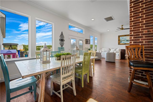 741 County Road 159, Kenedy, TX 78119