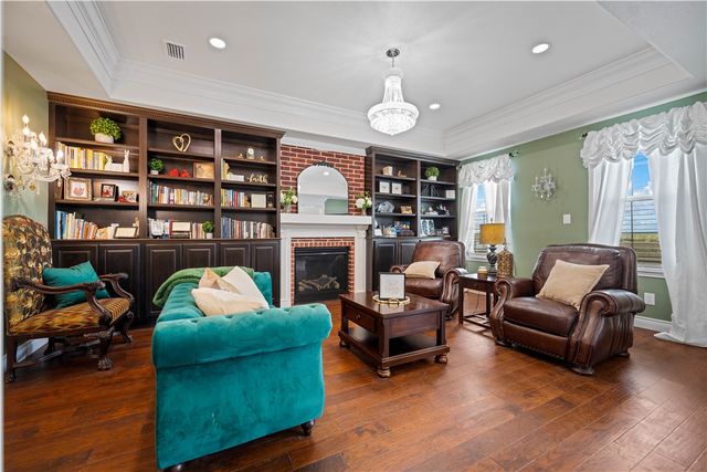 741 County Road 159, Kenedy, TX 78119