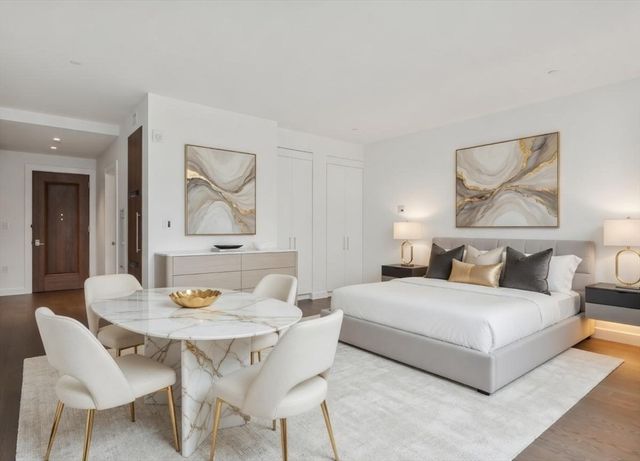 430 Stuart St 1518, Boston, MA 02116