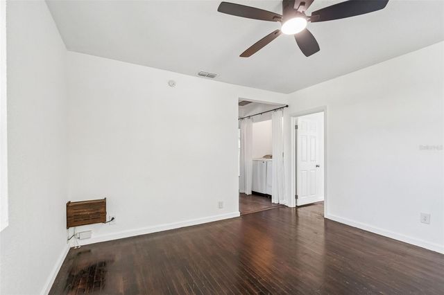 3737 BURLINGTON AVENUE N, St Petersburg, FL 33713