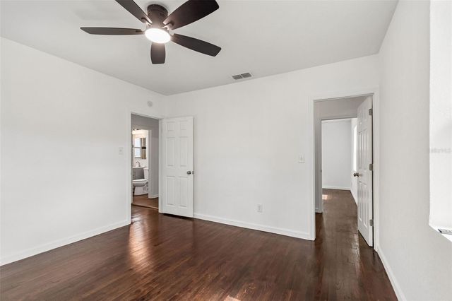 3737 BURLINGTON AVENUE N, St Petersburg, FL 33713