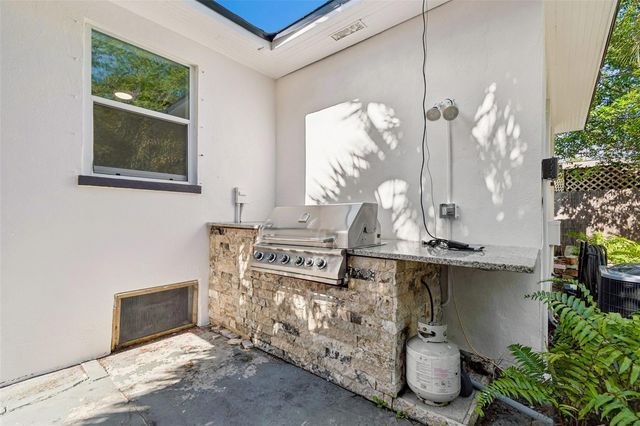 3737 BURLINGTON AVENUE N, St Petersburg, FL 33713
