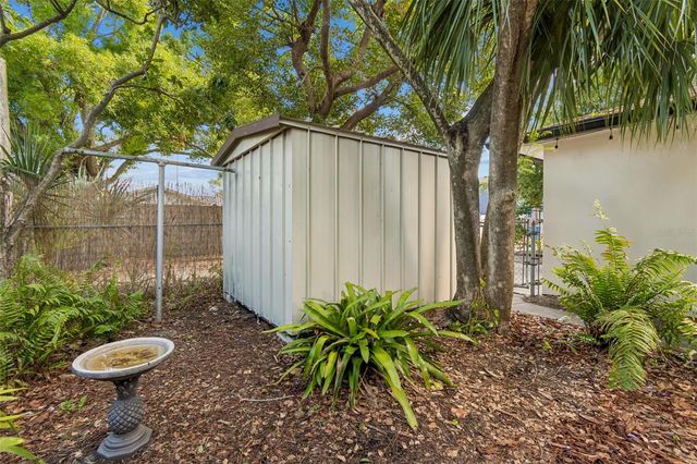 3737 BURLINGTON AVENUE N, St Petersburg, FL 33713