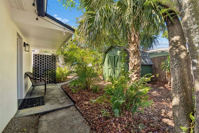 3737 BURLINGTON AVENUE N, St Petersburg, FL 33713