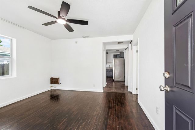 3737 BURLINGTON AVENUE N, St Petersburg, FL 33713