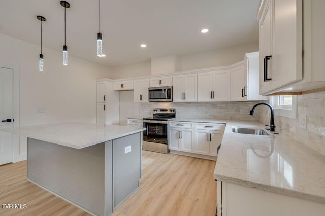 474 Middays Rest, Jonesborough, TN 37659