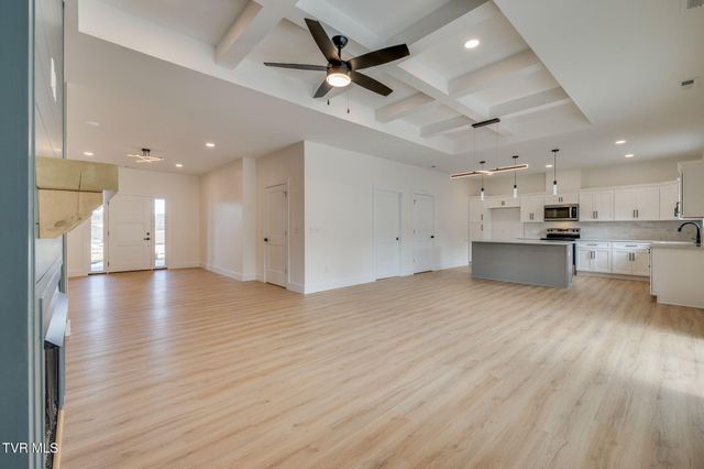 474 Middays Rest, Jonesborough, TN 37659