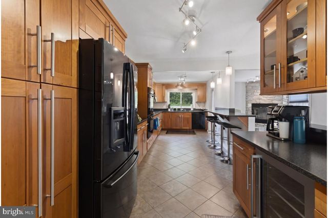 1304 WOODBRIDGE RD, Catonsville, MD 21228