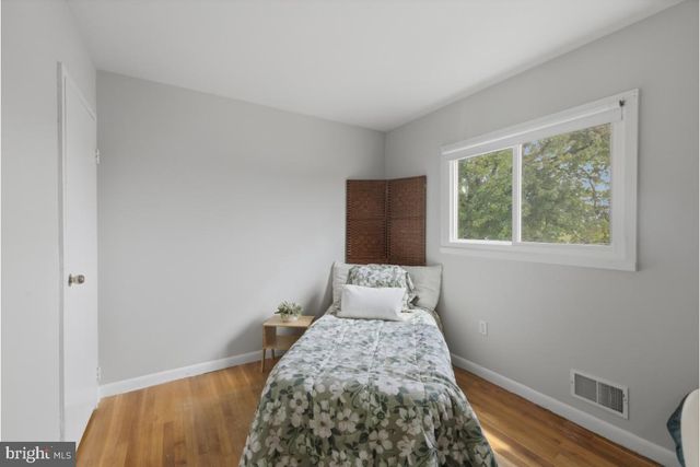 1304 WOODBRIDGE RD, Catonsville, MD 21228