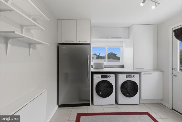 1304 WOODBRIDGE RD, Catonsville, MD 21228