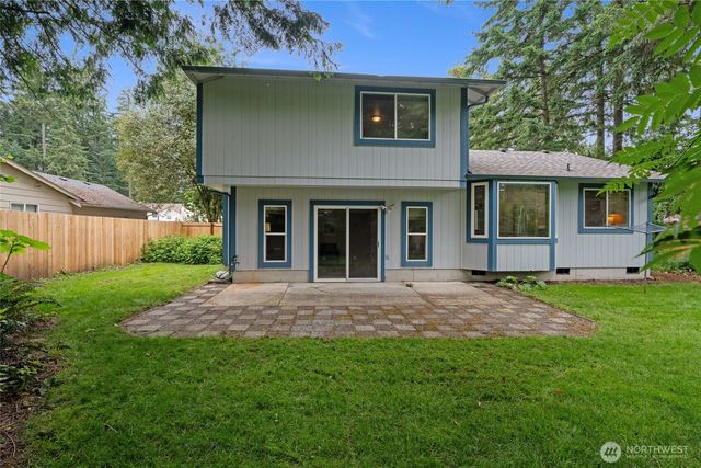 8418 101st Street Ct SW, Lakewood, WA 98498
