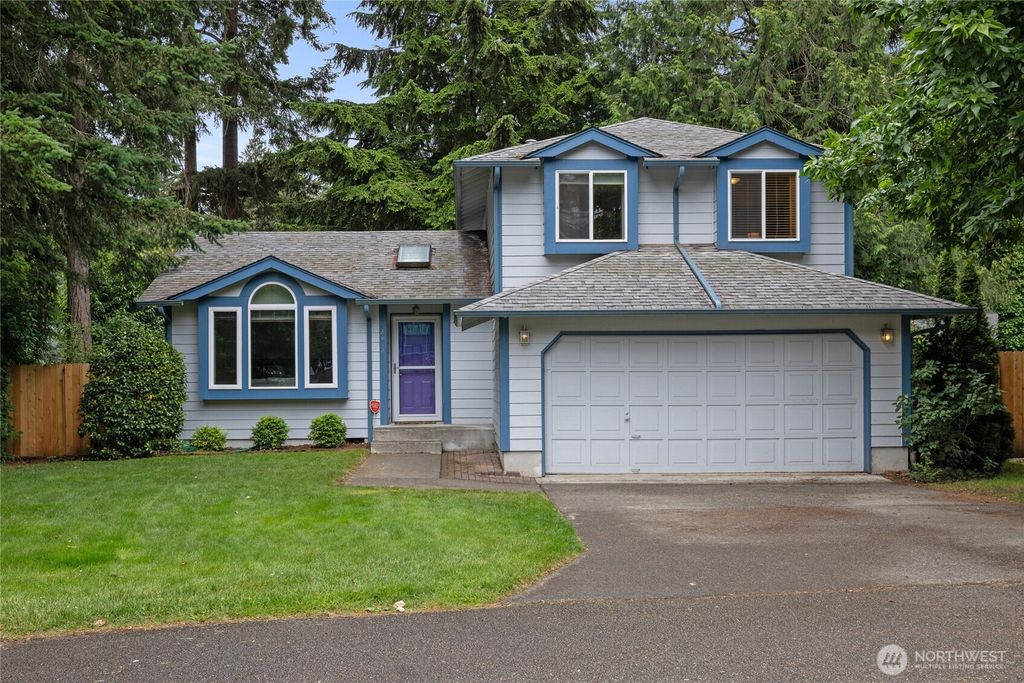 8418 101st Street Ct SW, Lakewood, WA 98498