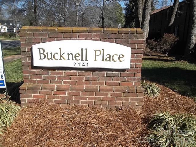 2141 Selwyn Avenue 103, Charlotte, NC 28207
