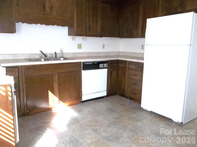 2141 Selwyn Avenue 103, Charlotte, NC 28207