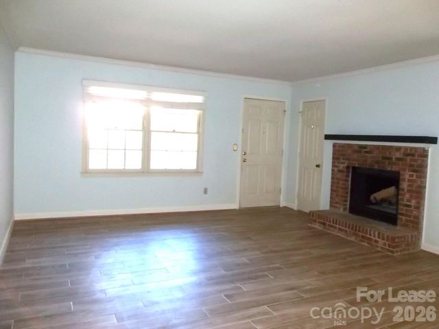 2141 Selwyn Avenue 103, Charlotte, NC 28207