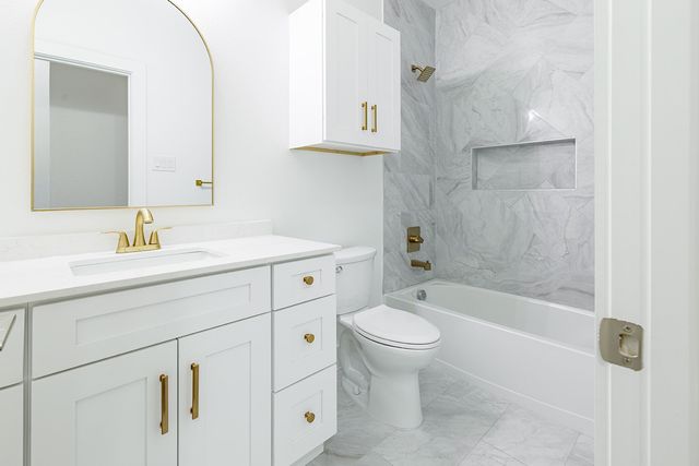 2809 Gooch Street, Dallas, TX 75241