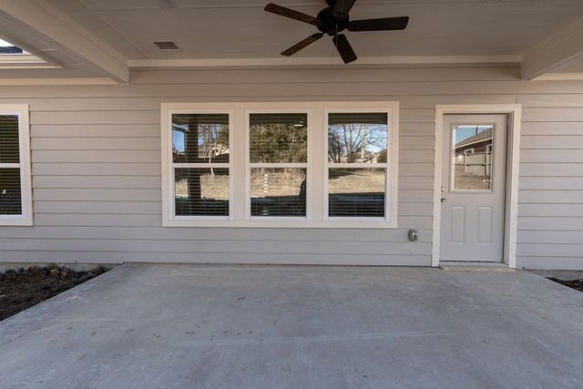 2809 Gooch Street, Dallas, TX 75241