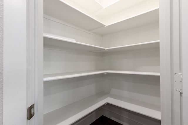 2809 Gooch Street, Dallas, TX 75241