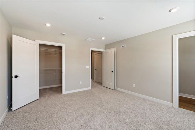 274 Meridian Way, 8-602, Fort Mitchell, KY 41017