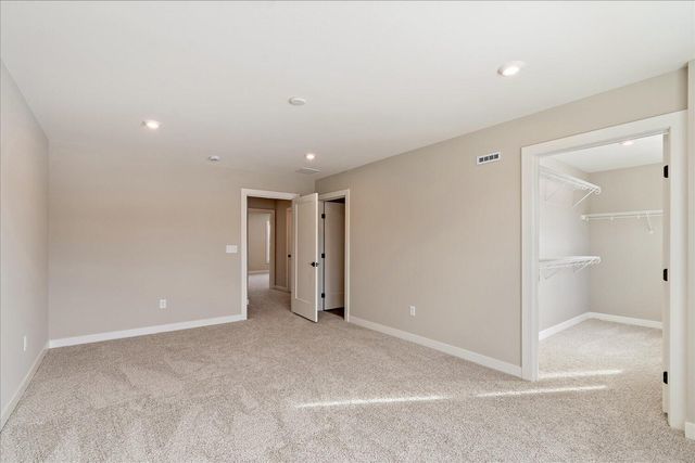 274 Meridian Way, 8-602, Fort Mitchell, KY 41017