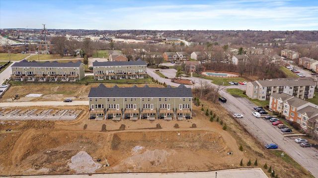 274 Meridian Way, 8-602, Fort Mitchell, KY 41017