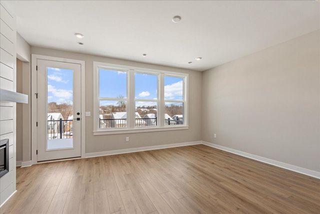 274 Meridian Way, 8-602, Fort Mitchell, KY 41017