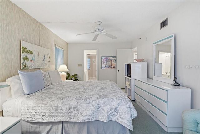 5611 GULF OF MEXICO DRIVE 3, Longboat Key, FL 34228