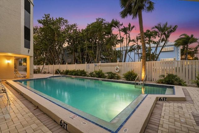 5611 GULF OF MEXICO DRIVE 3, Longboat Key, FL 34228