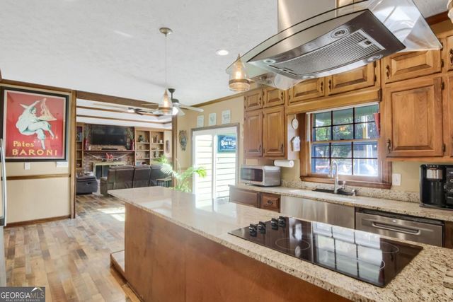 3770 Belle Glade Trail, Snellville, GA 30039