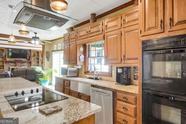 3770 Belle Glade Trail, Snellville, GA 30039