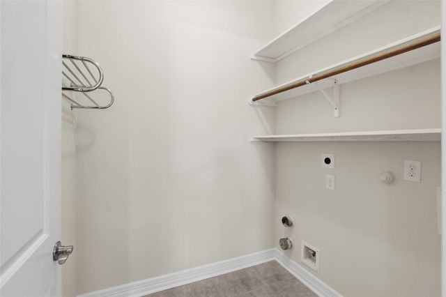 24 Tassia Lane, Houston, TX 77058