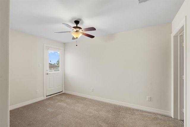 24 Tassia Lane, Houston, TX 77058