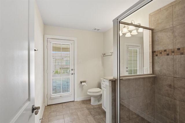 24 Tassia Lane, Houston, TX 77058