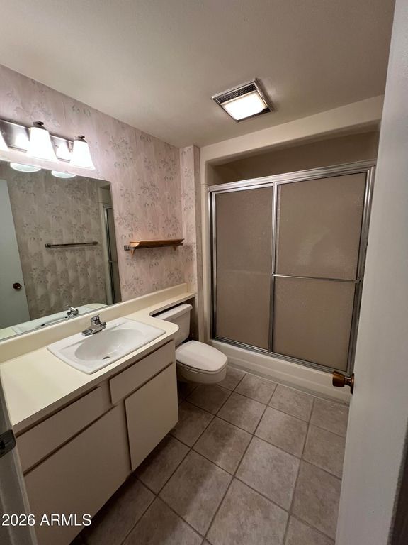 Image 25 of property listing at 9711 W HAWTHORN Court, Sun City, AZ 85351