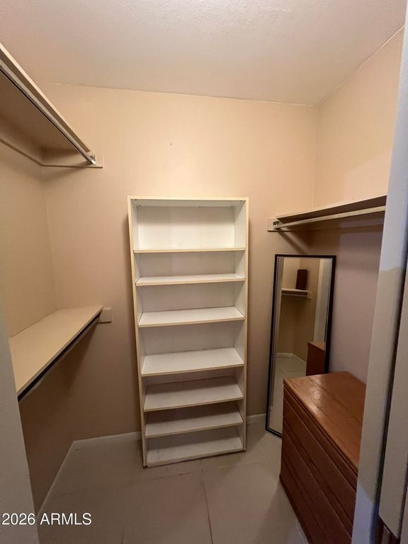 Image 26 of property listing at 9711 W HAWTHORN Court, Sun City, AZ 85351