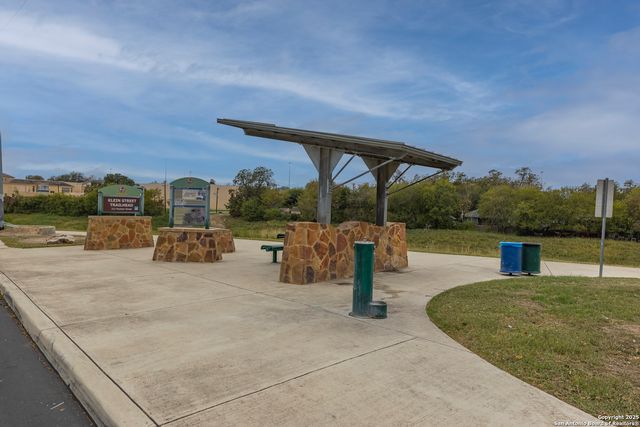 125 Forrest Ave, San Antonio, TX 78204