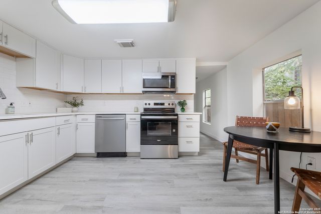 125 Forrest Ave, San Antonio, TX 78204