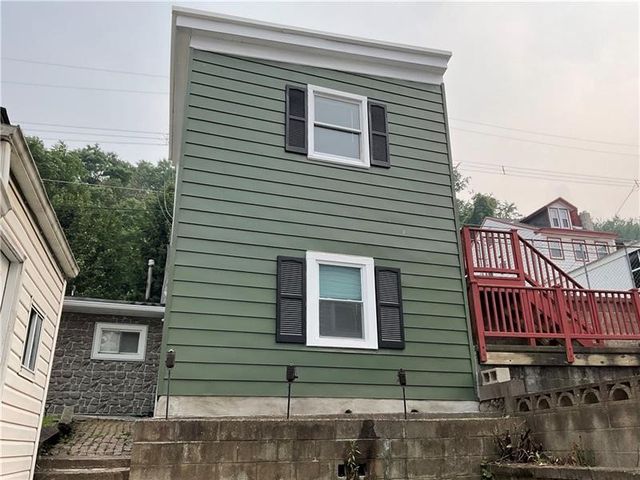 9 Gregory St, South Side, PA 15203