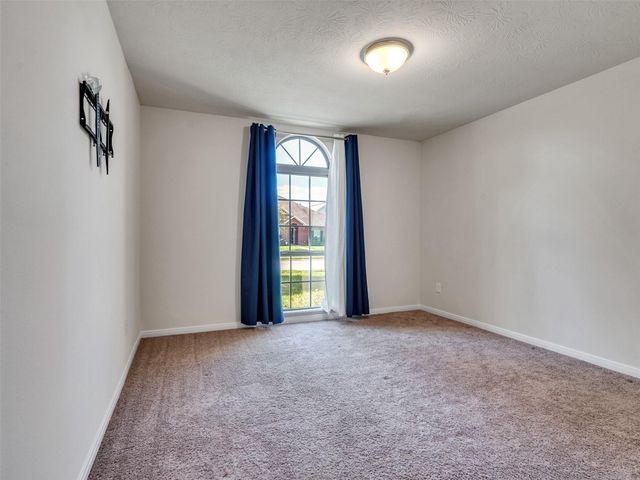 6807 Davy Crockett Drive, Manvel, TX 77578