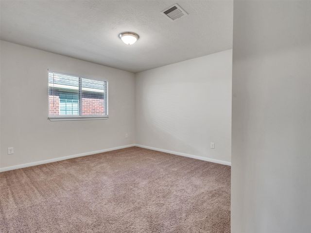 6807 Davy Crockett Drive, Manvel, TX 77578